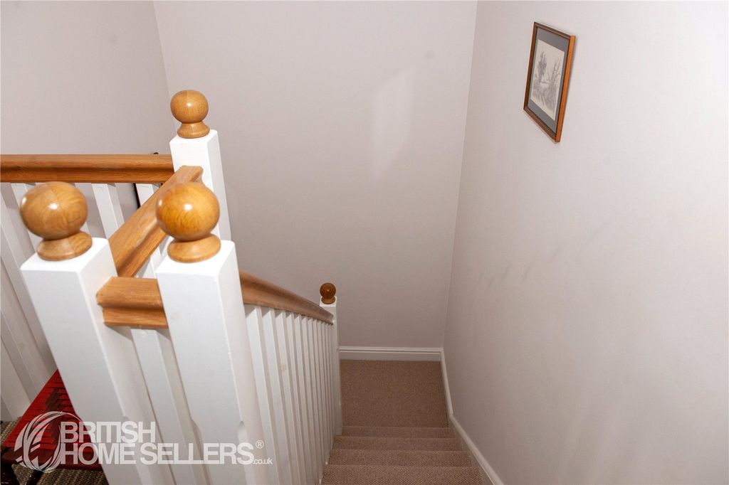 Additional image 21 of 3 bed town house for saleQueen's Grove, Southsea, Hampshire PO5