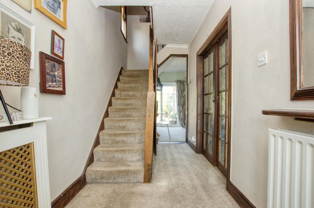 Additional image 8 of 3 bed semi-detached house for saleCornwall Road, Southampton SO18
