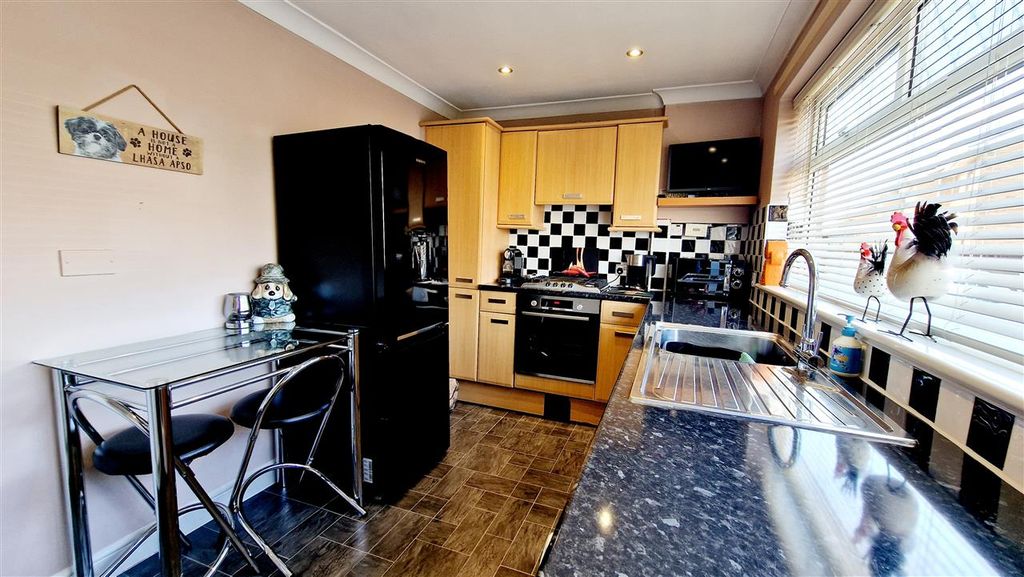 Additional image 9 of 2 bed semi-detached house for saleCambridge Avenue, Winsford CW7