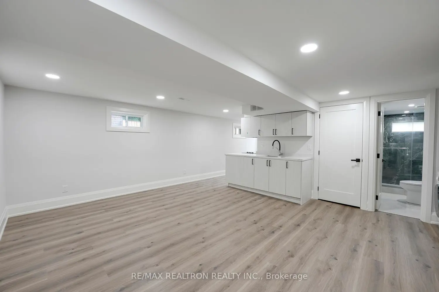 Additional image 11 of 105 Murray Drive