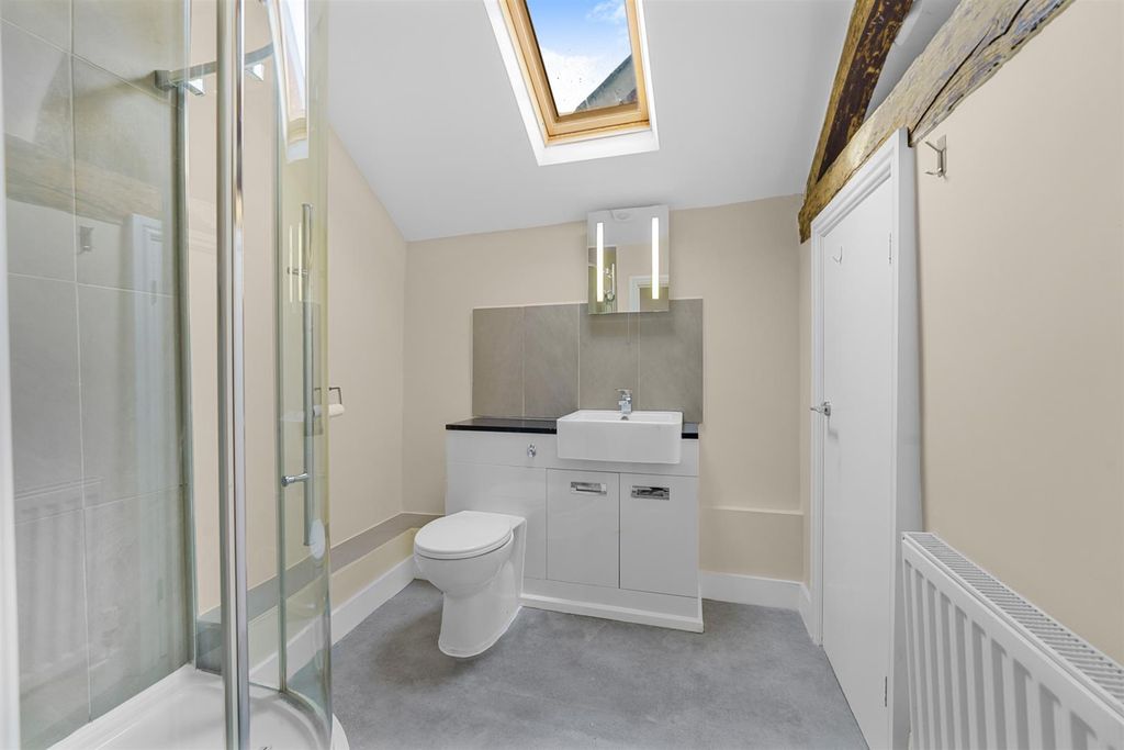 Additional image 9 of 2 bed cottage for saleOxford Street, Woodstock OX20