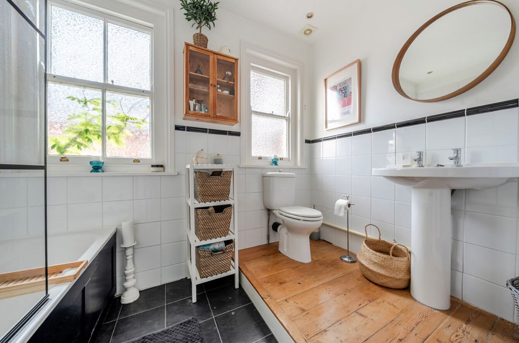 Additional image 11 of 4 bed semi-detached house for saleThornbury Avenue, Shirley, Southampton, Hampshire SO15