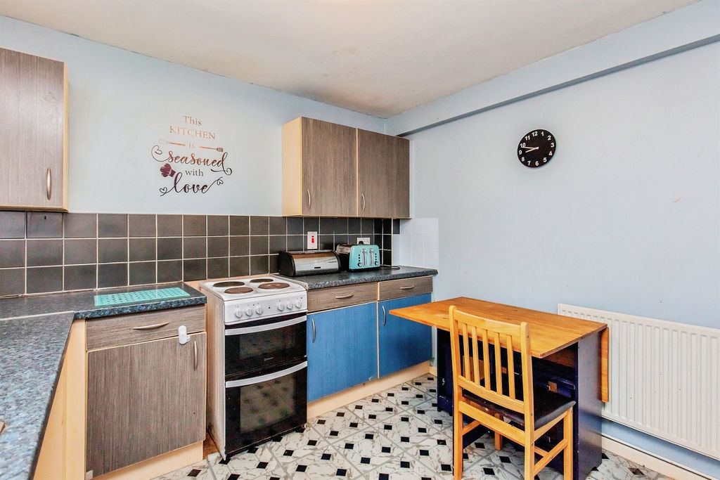 Additional image 19 of 3 bed maisonette for saleElizabeth Street, Corby NN17