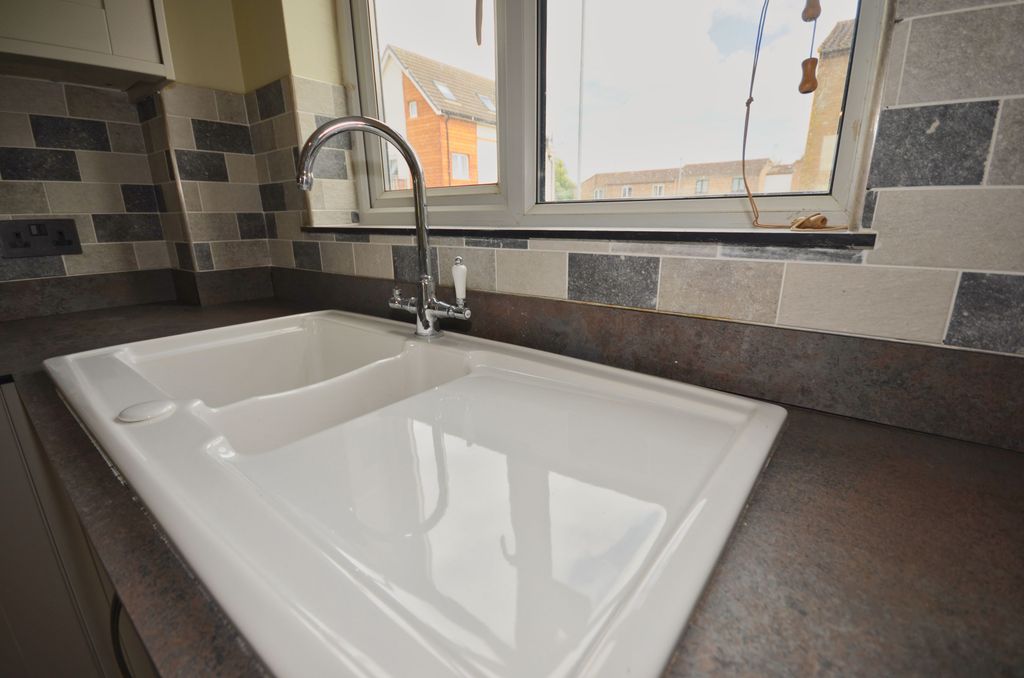 Additional image 9 of 2 bed end terrace house for saleLerwick Way, Corby NN17