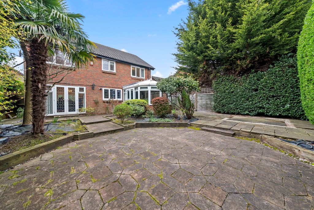 Additional image 21 of 4 bed detached house for saleCleveland Gardens, Worcester Park KT4