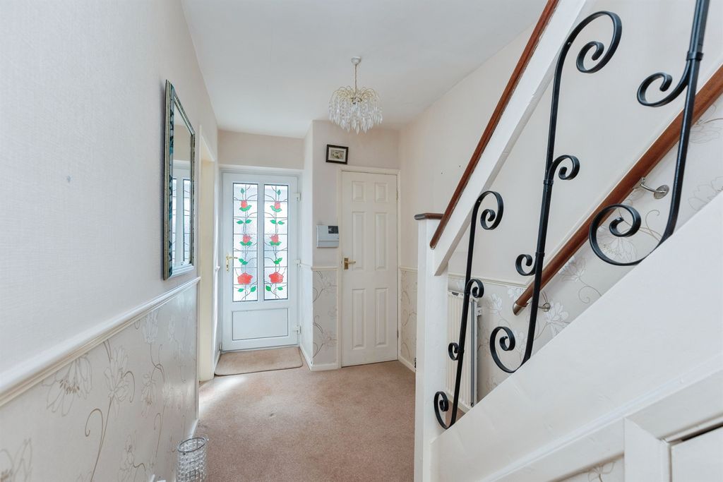 Additional image 3 of 3 bed detached house for saleLichfield Drive, Blaby, Leicester LE8