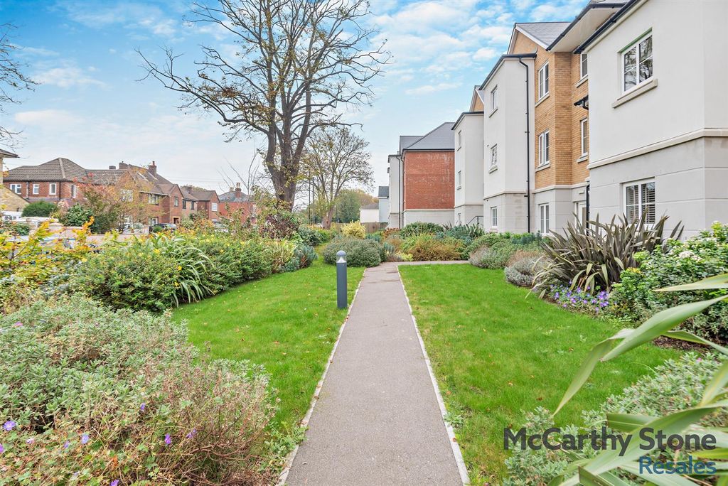 Additional image 24 of 2 bed flat for saleHampton Place, Hampton Close, Shirley, Southampton SO15