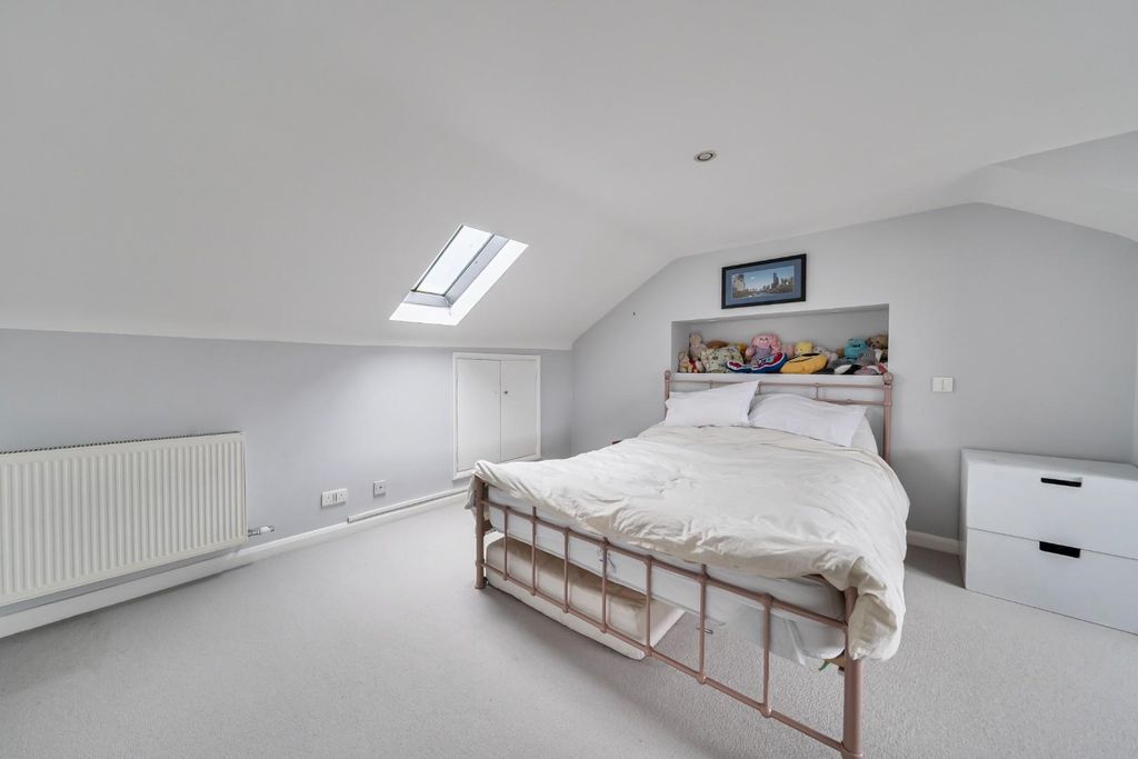 Additional image 15 of 3 bed maisonette for saleOxford Road, Windsor, Berkshire SL4