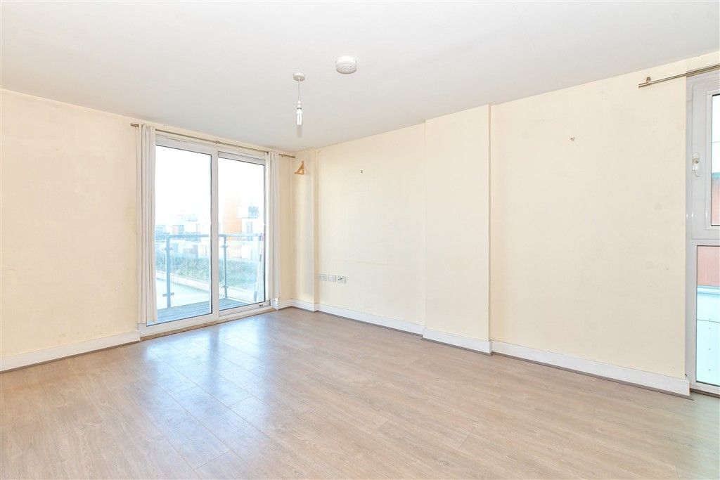Additional image 6 of 2 bed flat for saleFratton Way, Southsea, Hampshire PO4