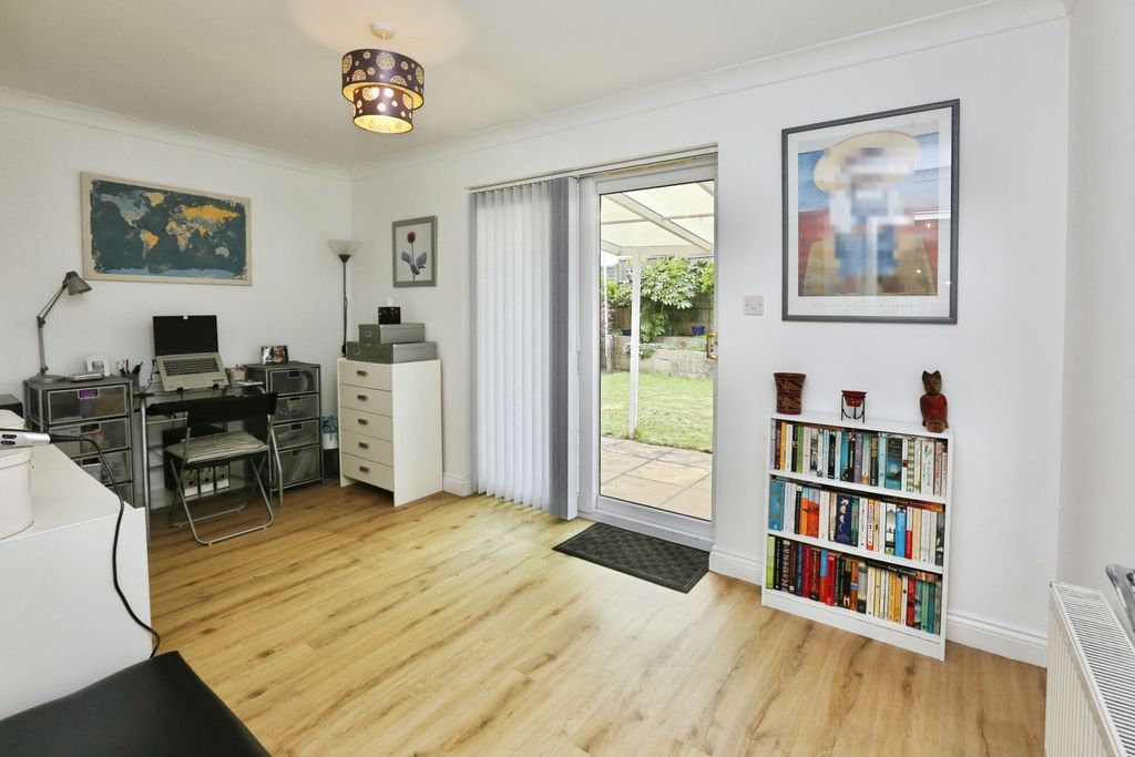 Additional image 10 of 3 bed detached bungalow for saleFirtree Way, Southampton SO19