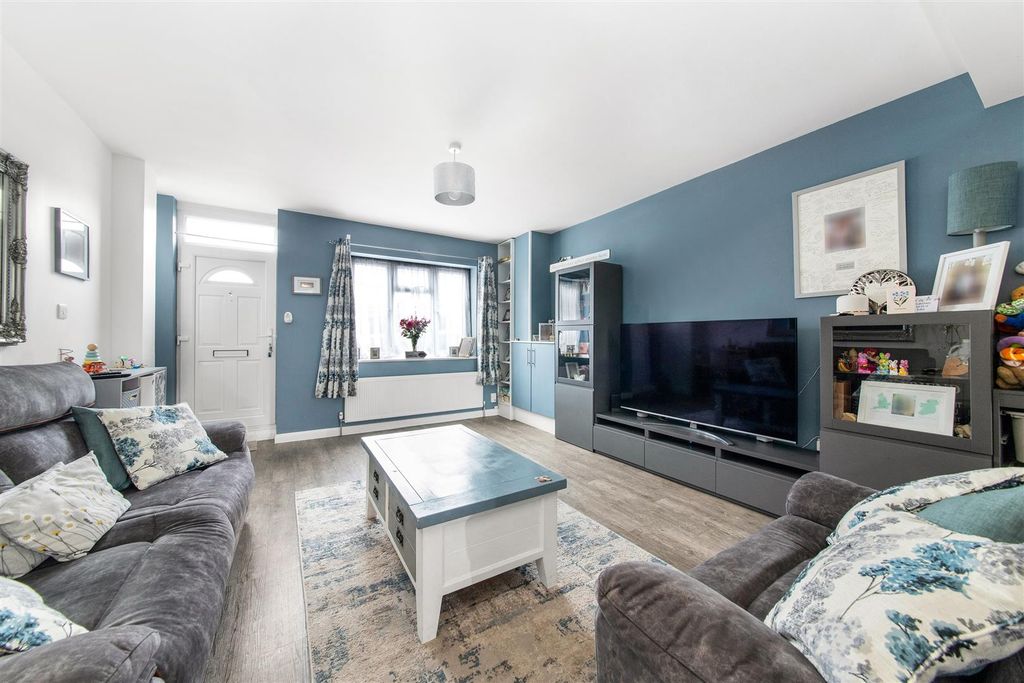 Additional image 3 of 2 bed terraced house for saleGodstone Road, Whyteleafe CR3