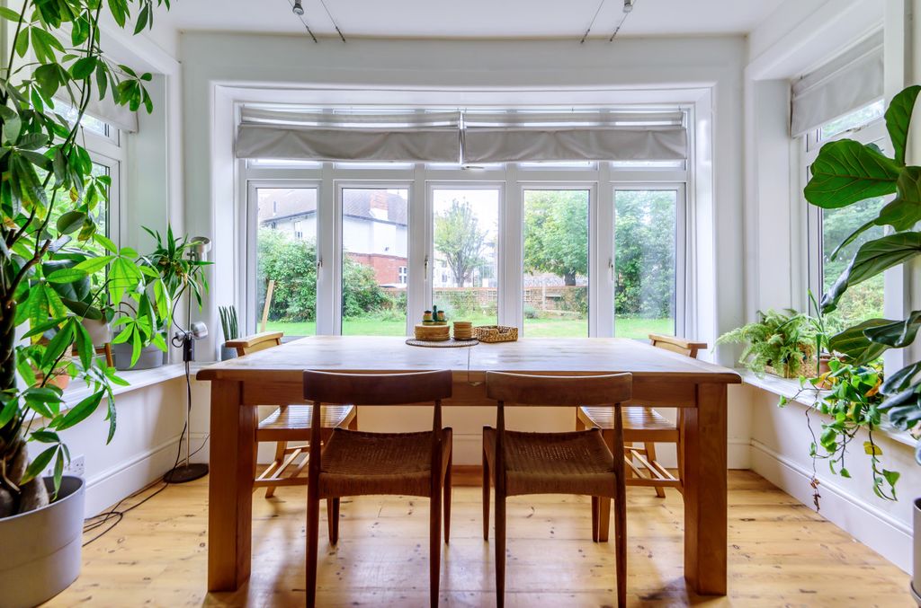 Additional image 9 of 4 bed flat for saleDevonshire Road, Polygon, Southampton, Hampshire SO15