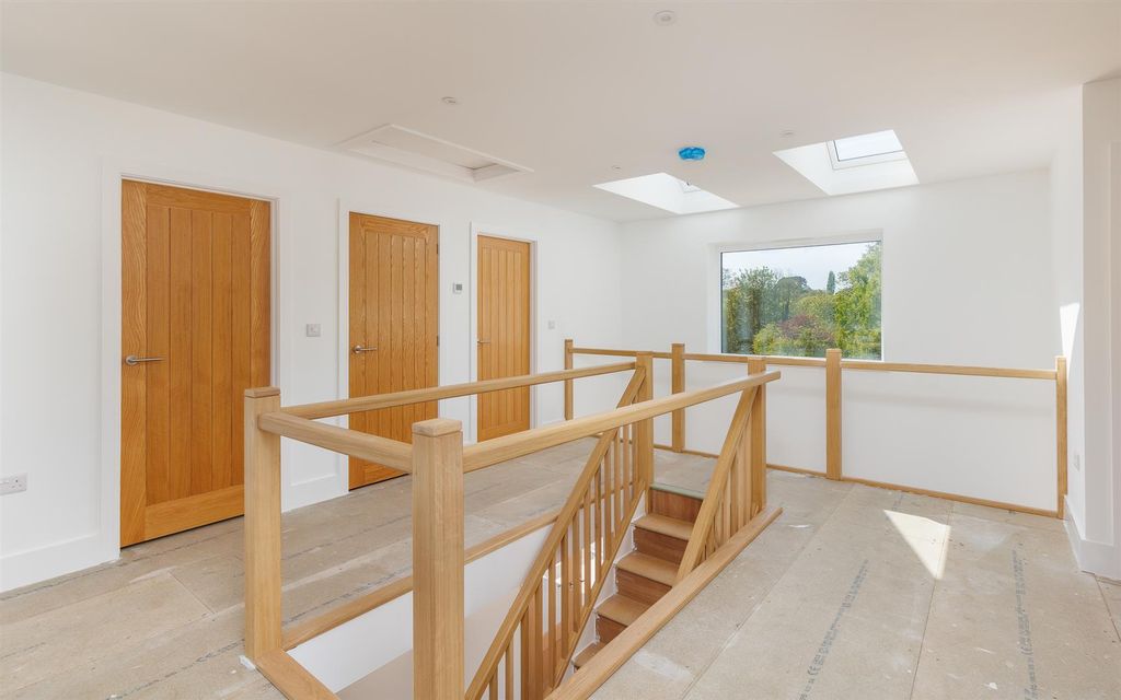 Additional image 11 of 5 bed property for saleBlackwater, Isle Of Wight PO30