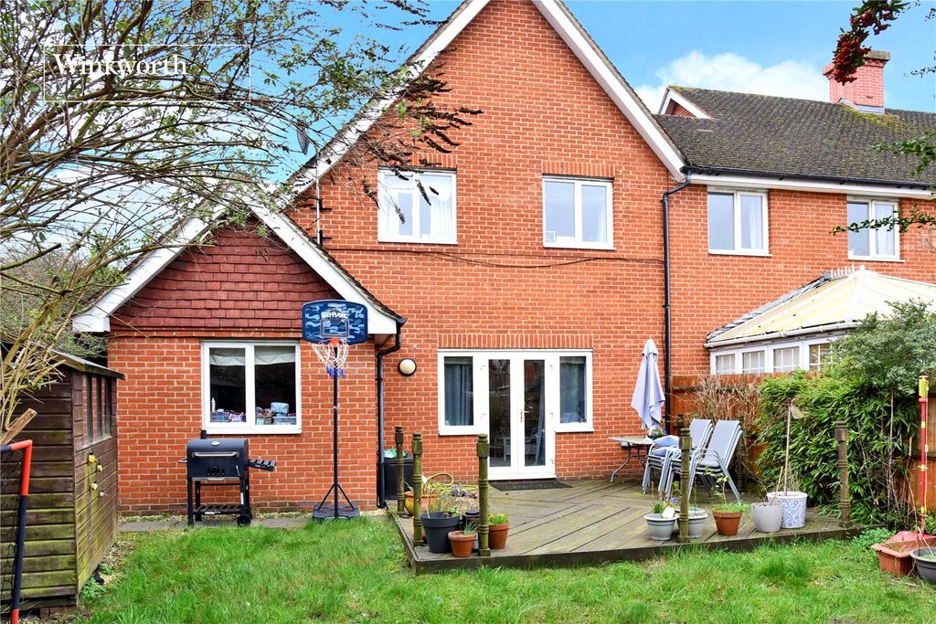 Additional image 15 of 3 bed semi-detached house for saleLower Green Gardens, Worcester Park KT4