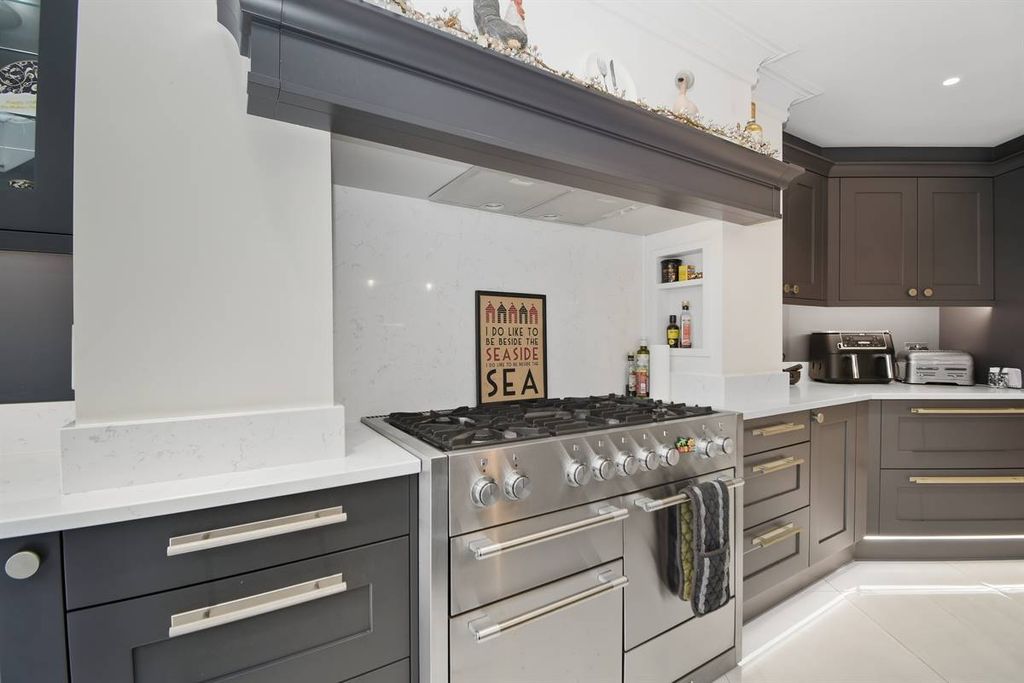 Additional image 21 of 6 bed detached house for saleChestfield Road, Chestfield, Whitstable CT5