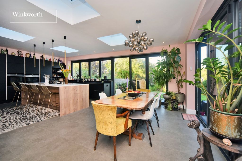 Additional image 5 of 4 bed detached house for saleKingsmead Avenue, Worcester Park KT4