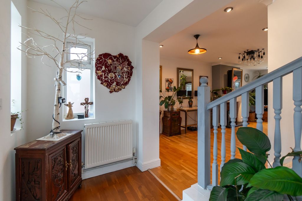Additional image 22 of 4 bed semi-detached house for saleHigh Leys Drive, Oadby LE2