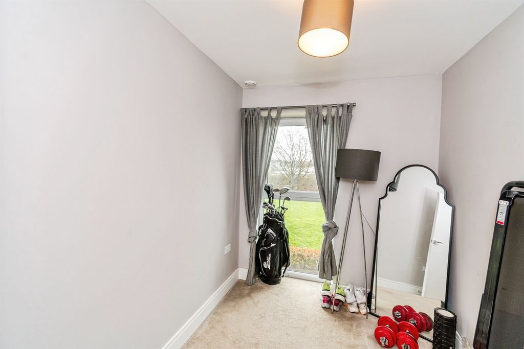 Additional image 13 of 2 bed flat for saleMeridian Way, Southampton SO14