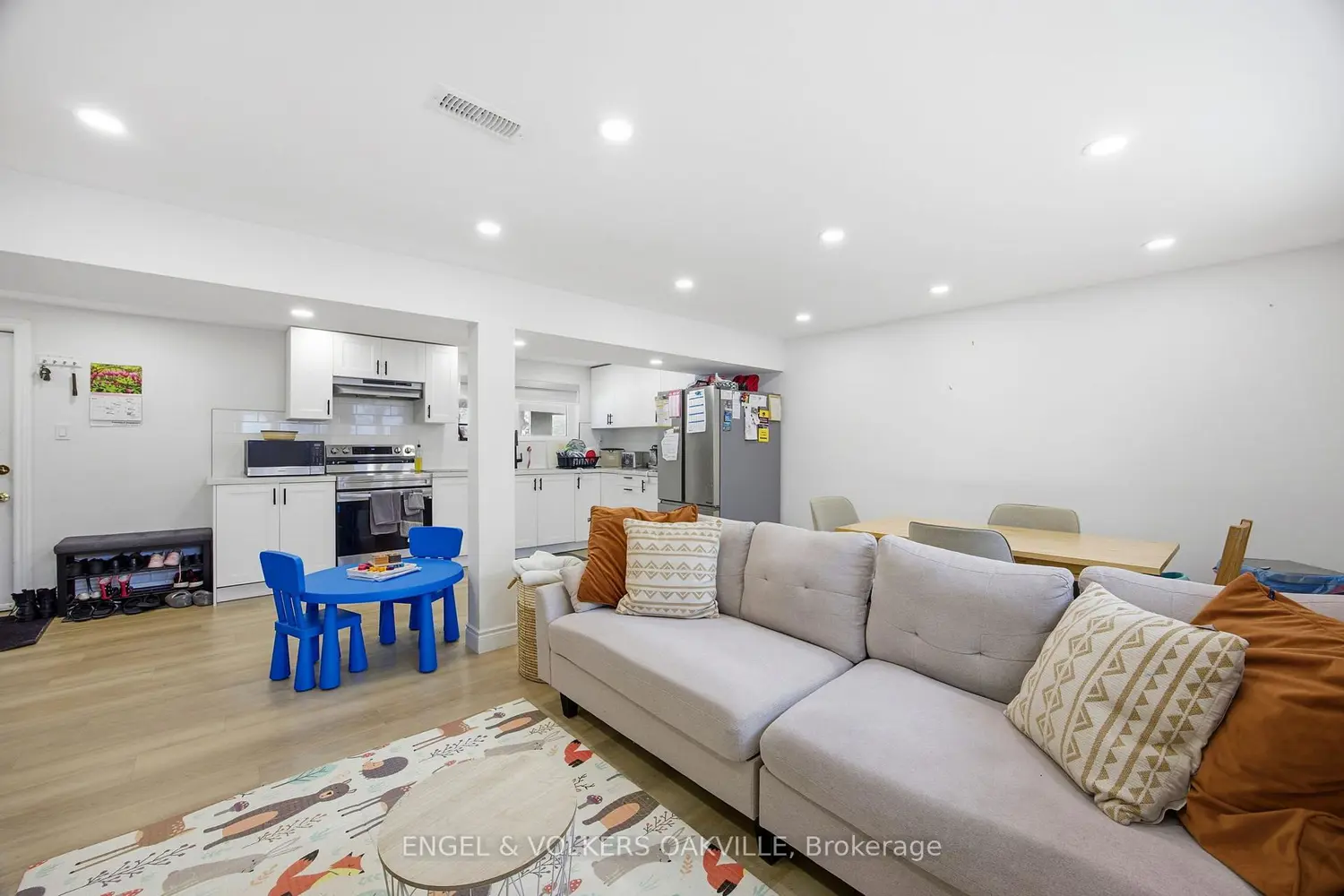 Additional image 12 of 206 Yeates Avenue