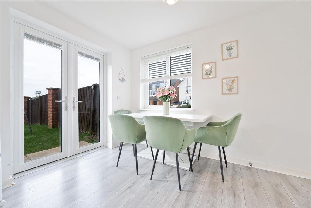 Additional image 10 of 3 bed detached house for saleRosebay Drive, Wishaw ML2