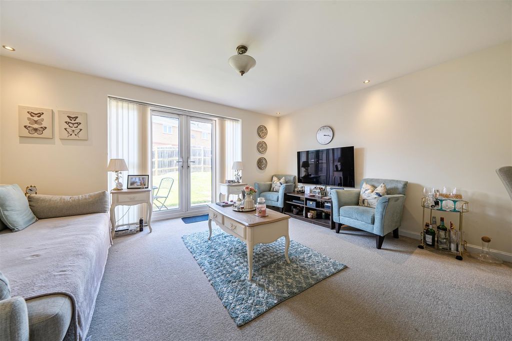 Additional image 2 of 3 bed semi-detached house for saleWestfield Road, Portsmouth PO6