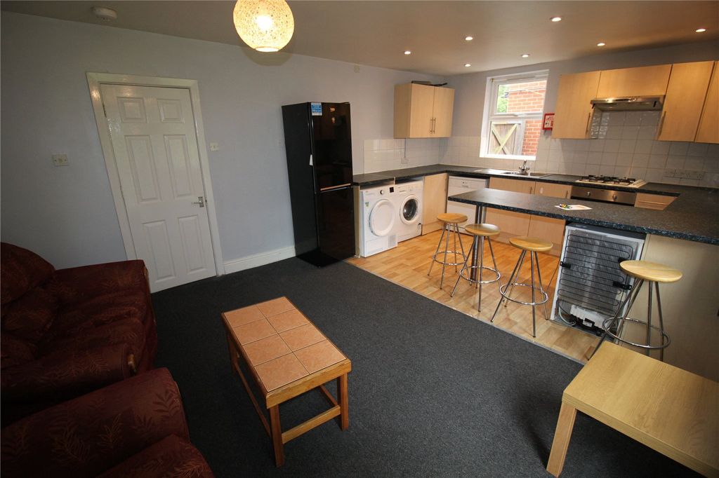 Additional image 5 of 4 bed detached house for saleOsborne Road South, Southampton, Hampshire SO17