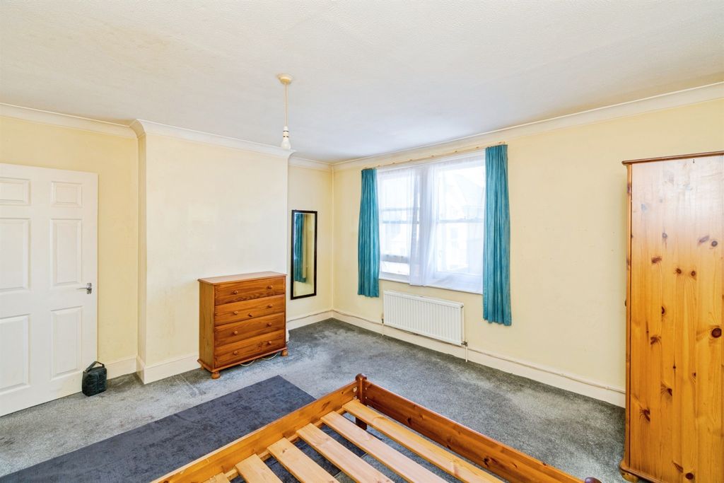 Additional image 10 of 2 bed end terrace house for saleWoodside Road, Southampton SO17