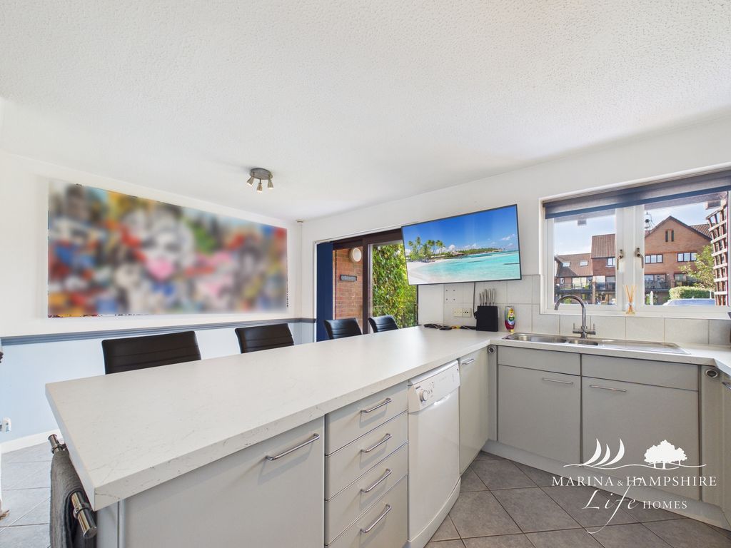 Additional image 2 of 4 bed town house for saleNewlyn Way, Port Solent PO6