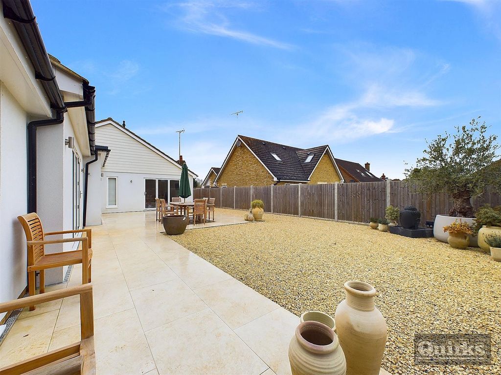 Additional image 23 of 3 bed detached bungalow for saleSugden Avenue, Wickford SS12