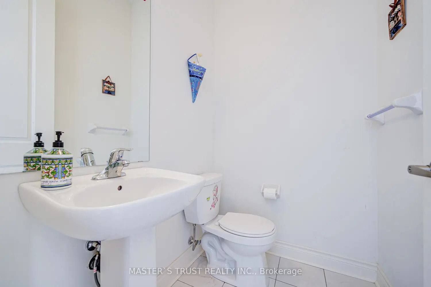 Additional image 5 of 57 Tupling Street