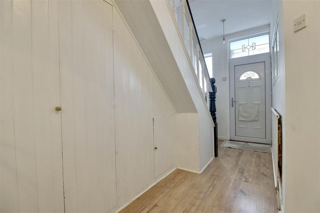 Additional image 13 of 3 bed property for saleDover Road, Portsmouth PO3