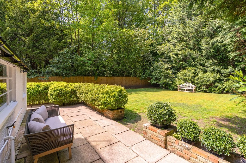 Additional image 13 of 3 bed semi-detached house for saleLondon Road, Windlesham GU20