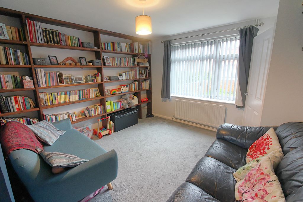 Additional image 2 of 3 bed town house for saleOrson Drive, Wigston, Leicester LE18