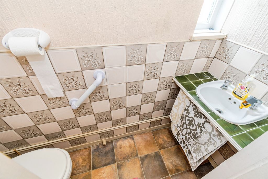 Additional image 7 of 3 bed terraced house for saleHowards Grove, Southampton SO15