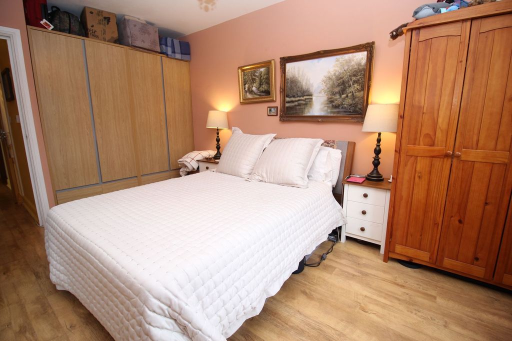 Additional image 6 of 1 bed flat for saleBelmont Road, Southampton SO17