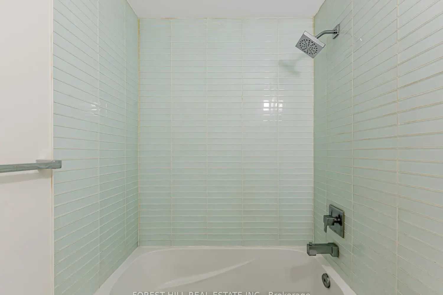 Additional image 15 of 75 The Donway 103
