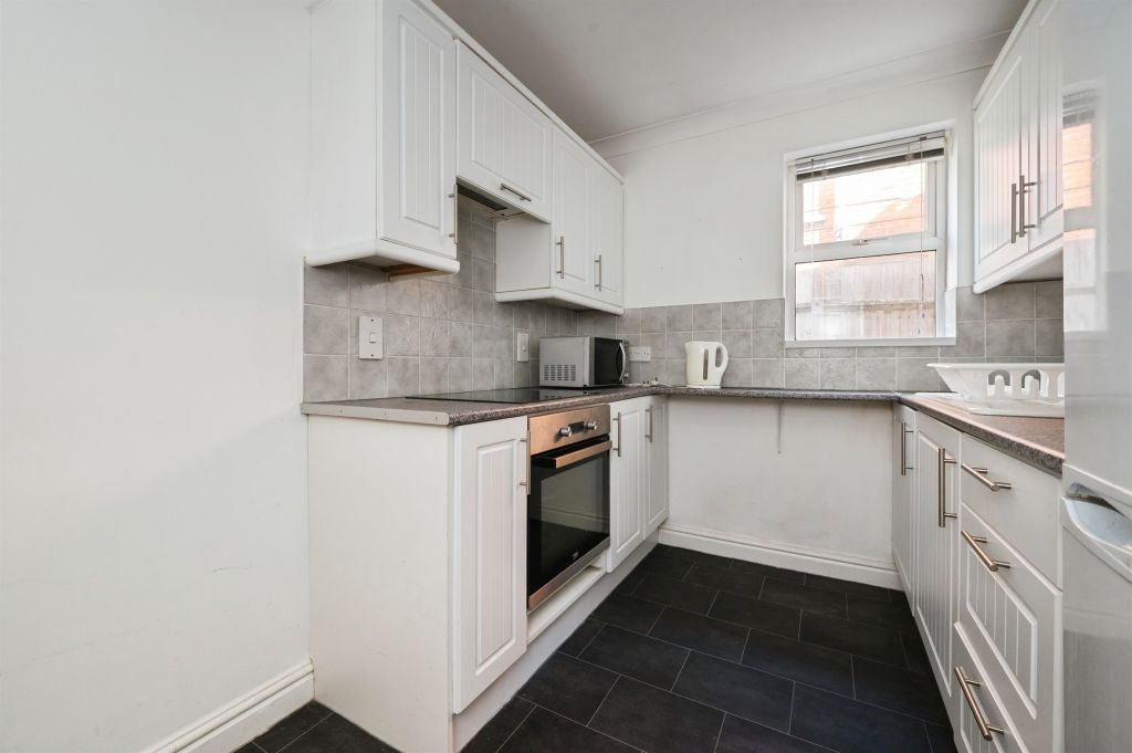 Additional image 5 of 1 bed maisonette for saleWinchester Road, Southampton SO16