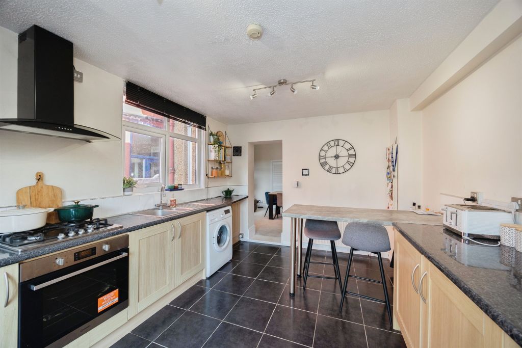 Additional image 4 of 2 bed terraced house for salePowerscourt Road, Portsmouth PO2