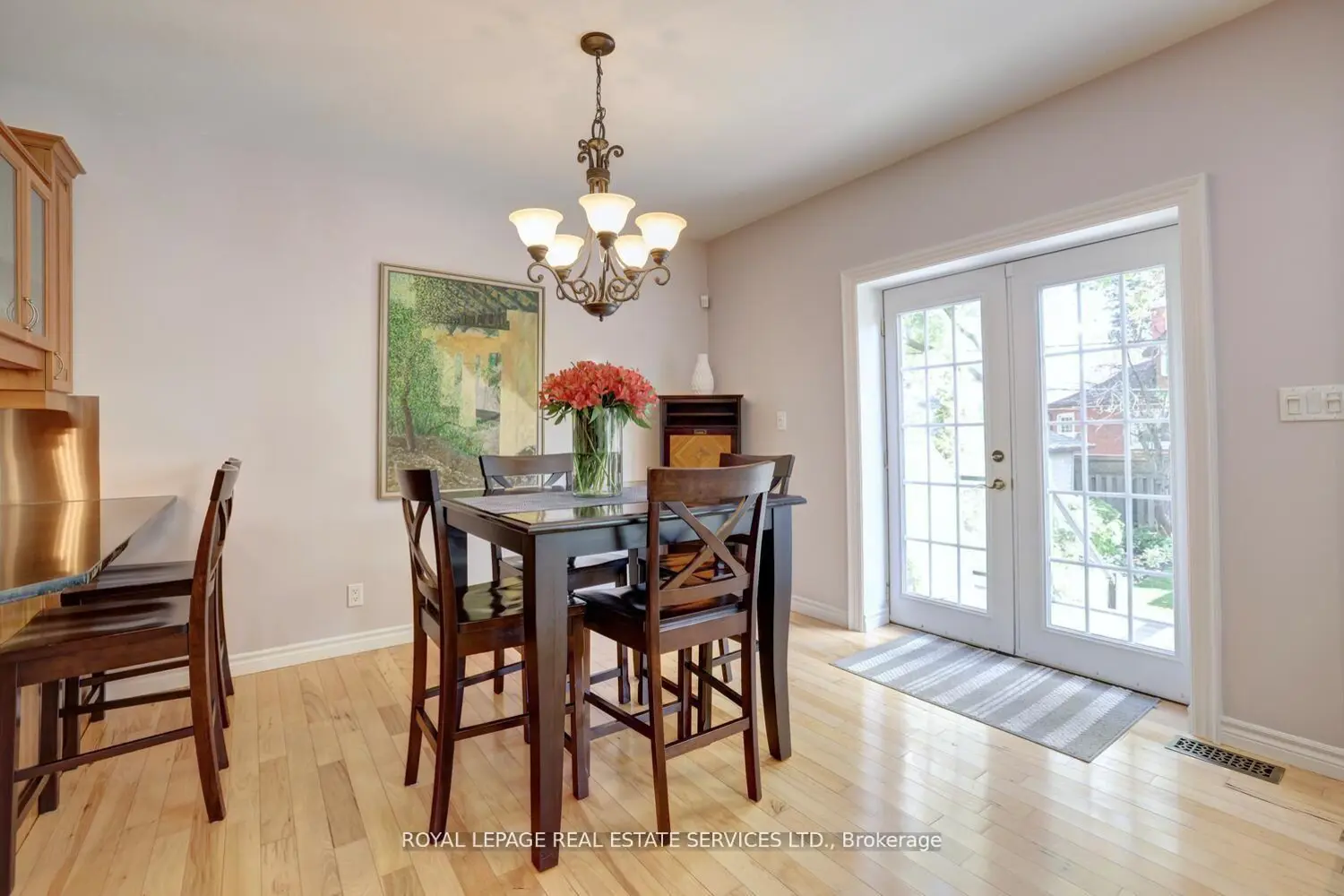63 Eastbourne Crescent photo 3