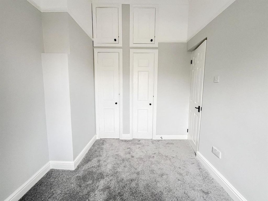 Additional image 11 of 2 bed flat for saleThe Ridge, Hastings TN34
