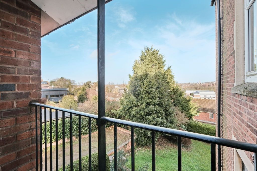 Additional image 12 of 2 bed flat for saleHenwick Road, Worcester WR2