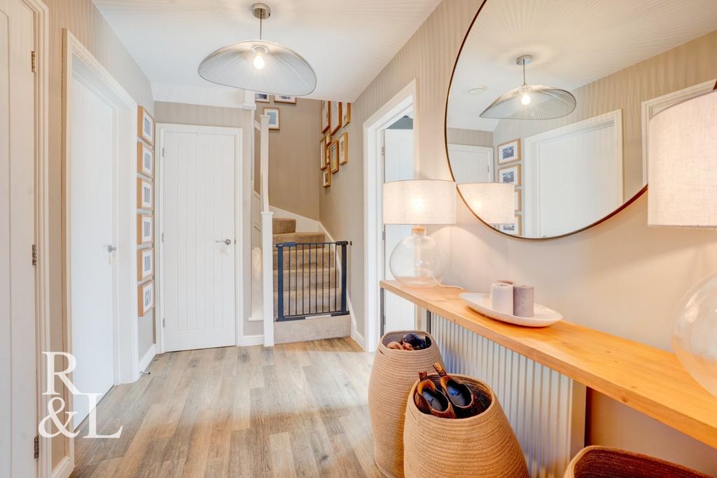 Additional image 11 of 3 bed semi-detached house for salePoplar Close, Overseal DE12