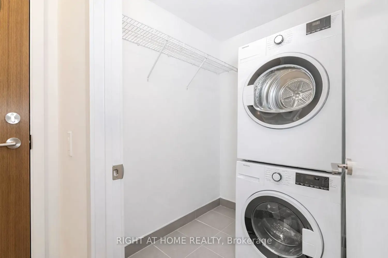 Additional image 15 of 1787 St Clair Avenue 418