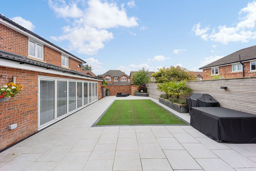 Additional image 31 of 5 bed detached house for saleBlack Horse Lane, Widnes WA8