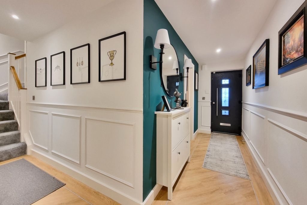 Additional image 6 of 4 bed detached house for saleDrayton, Hampshire PO6