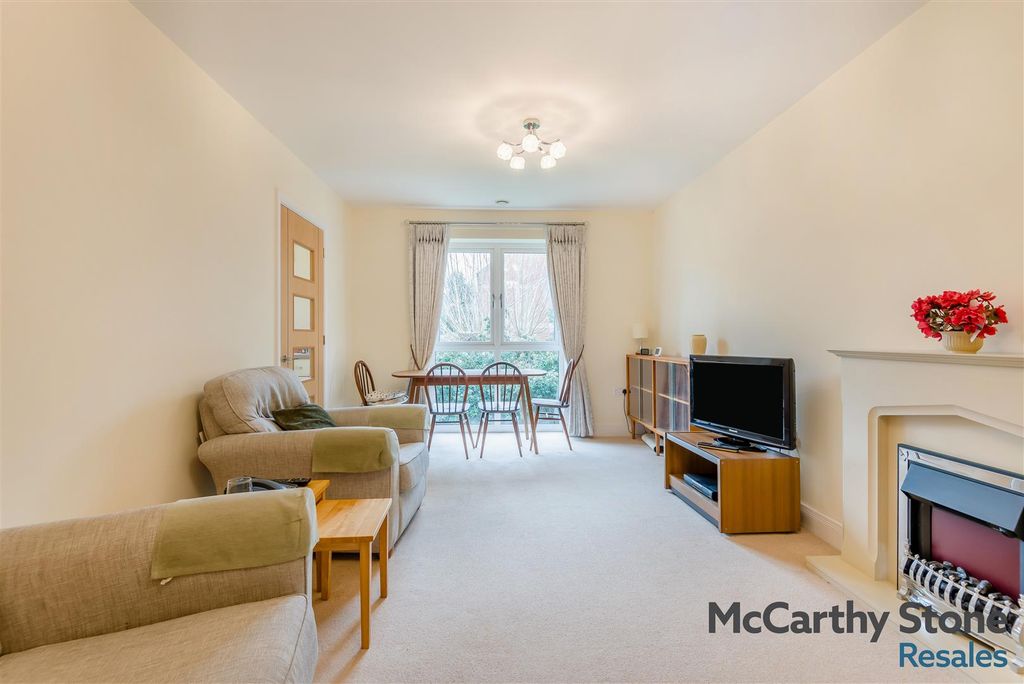 Additional image 5 of 2 bed flat for saleFrancis Court, Barbourne Road, Worcester WR1