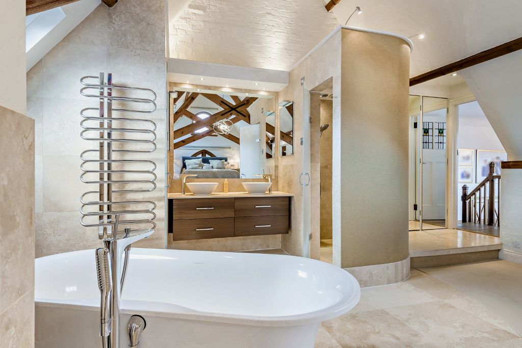 Additional image 14 of 4 bed detached house for saleForest Road, Wokingham, Berkshire RG40