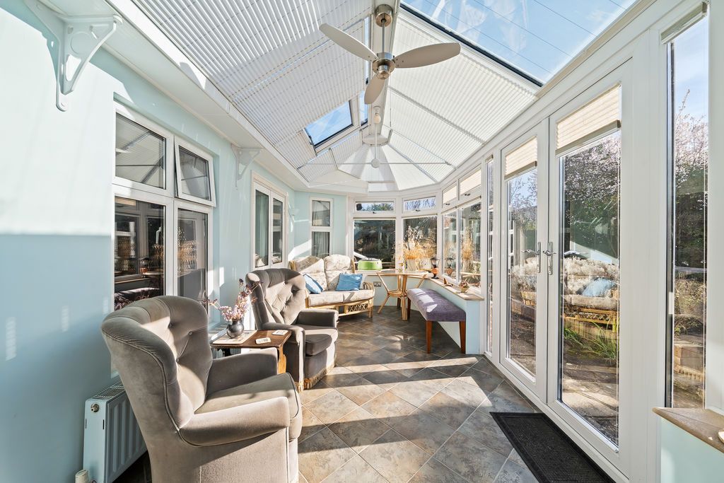 Additional image 8 of 3 bed detached house for saleKingsmead Avenue, Worcester Park KT4