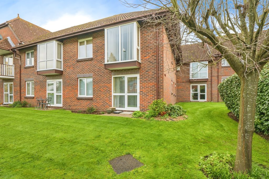 Additional image 16 of 2 bed maisonette for saleSharon Road, West End, Southampton SO30