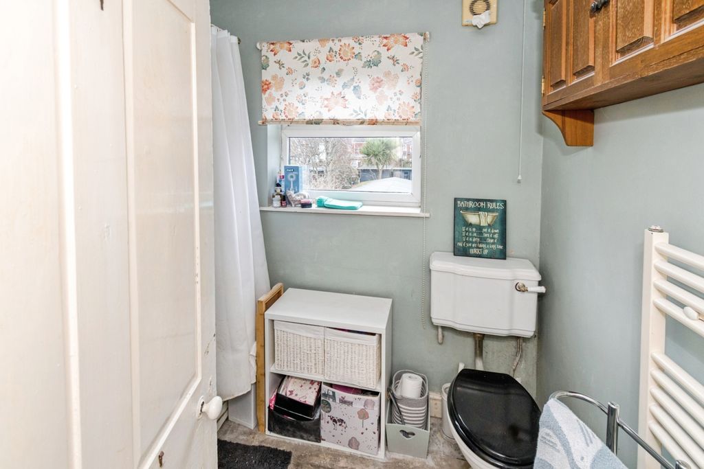 Additional image 8 of 3 bed semi-detached house for saleShirley Park Road, Southampton, Hampshire SO16
